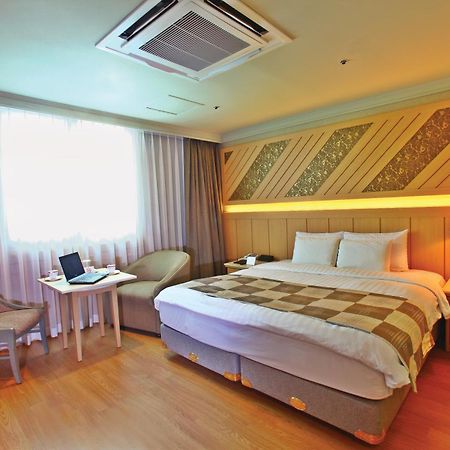 Hotel International Changwon Exterior foto